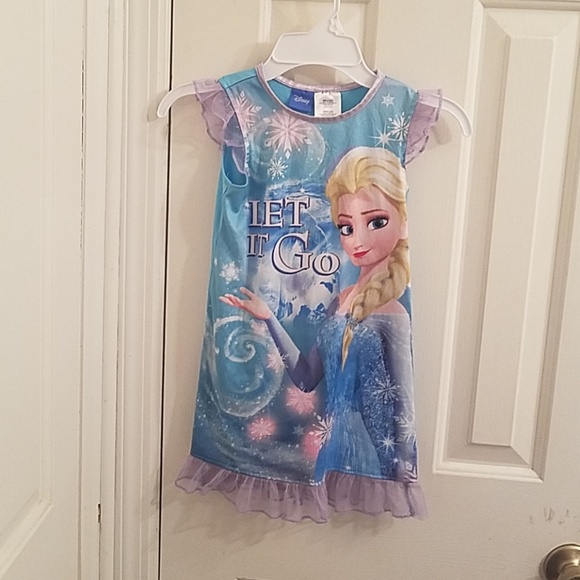 Disney Other - Sleepwear